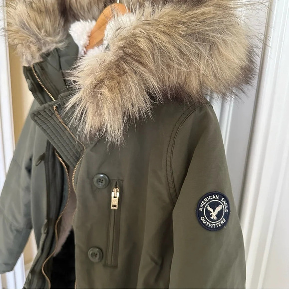 American Eagle size Small Army Green Utility Jacket Sherpa Faux Fur Hood Winter - Picture 4 of 6